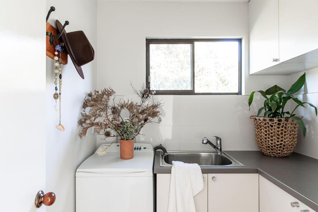 Driftwood Rest Binalong Bay Sleeps 4 Vila Exterior foto